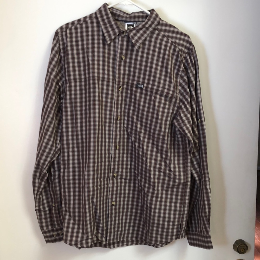 The North Face Men’s medium casual button down